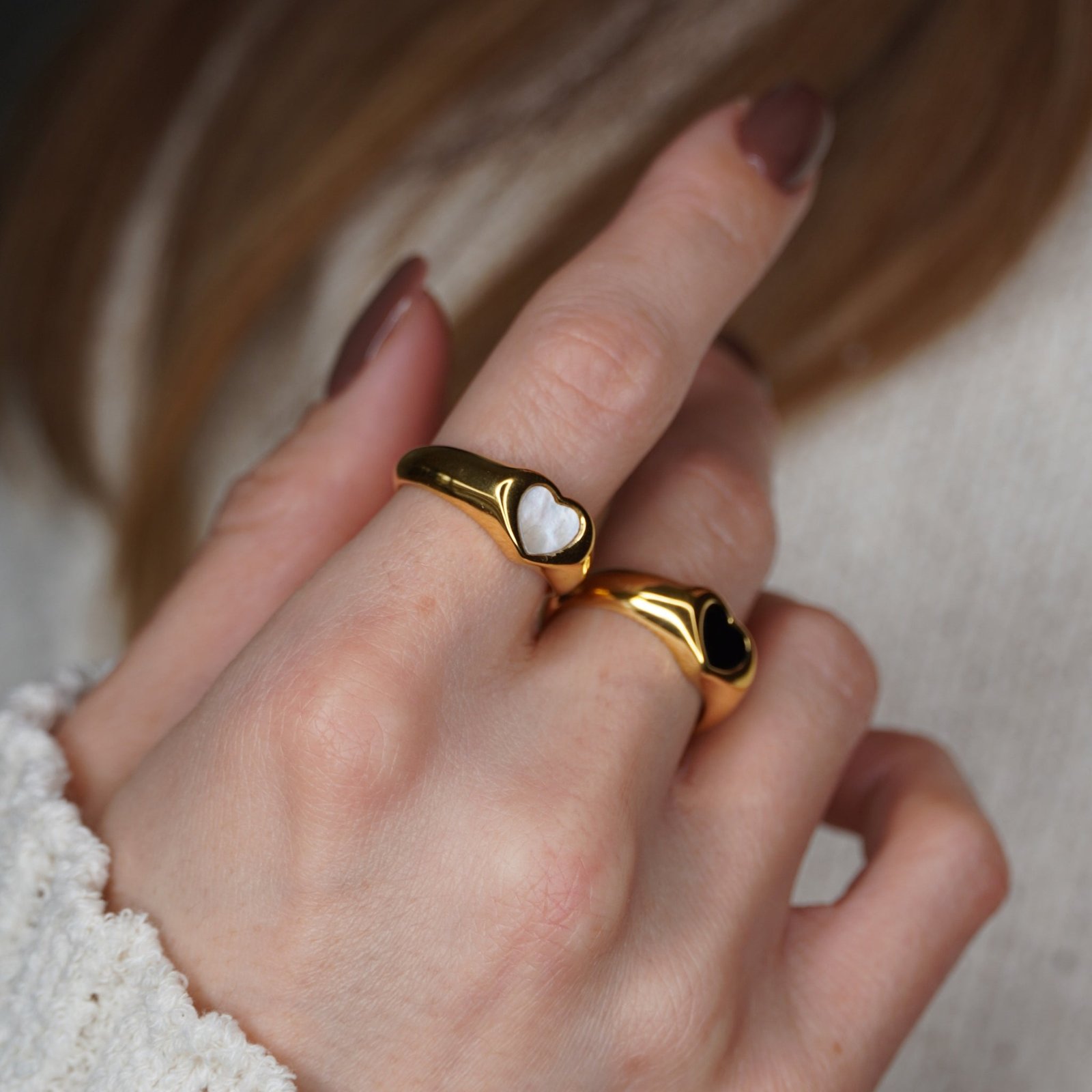 store_01H8MMFA1SVJE57V382VVYFRFB_assets_1711822329866-bold-love-ring-216553